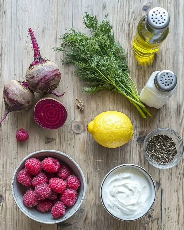 Velouté Froid de Betterave et Framboise Fusionné 2 Les ingrédients de Velouté Froid de Betterave et Framboise