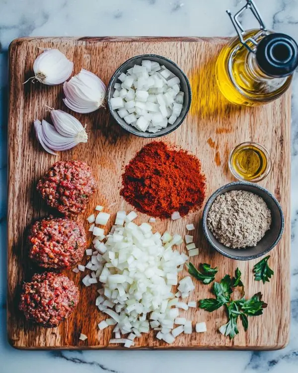 Recette de Boulette de Bœuf Marocaine Parfumée 2 Les ingrédients pour Boulette de Bœuf Marocaine