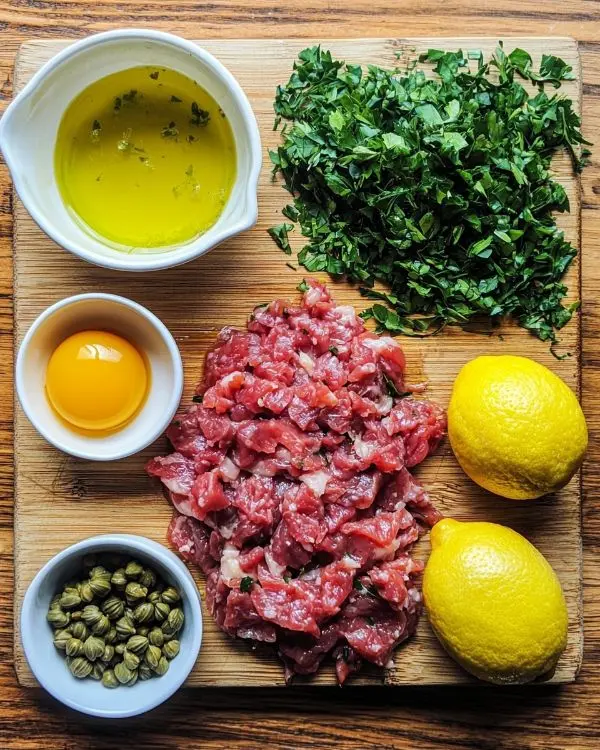 Recette Tartare de Bœuf 2 Les ingrédients pour Recette Tartare de Bœuf