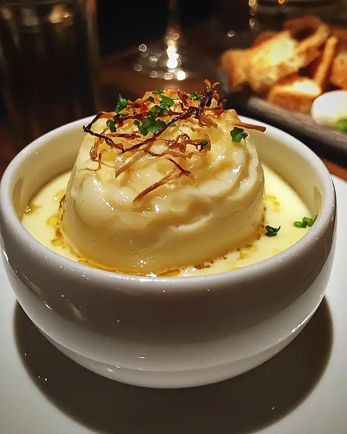 Île Flottante Salée Façon Soupe à l'Oignon 4 Recette Île Flottante Salée Façon Soupe à l'Oignon