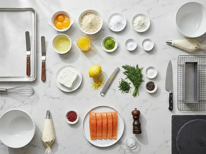 Les ingrédients pour Opéra Salé au Saumon Fumé, Biscuit Matcha & Crème Citron-Aneth